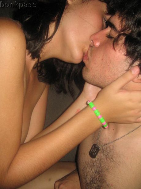 Mixed Filipina girl Cynthia sucking dick