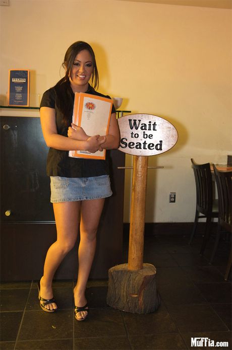 Hot mia ling sucks on a hard cock in these restaurant pics