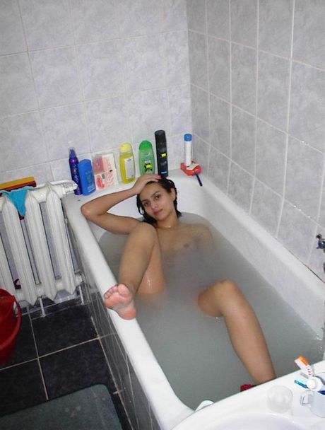 Amateur Indian Gfs 21