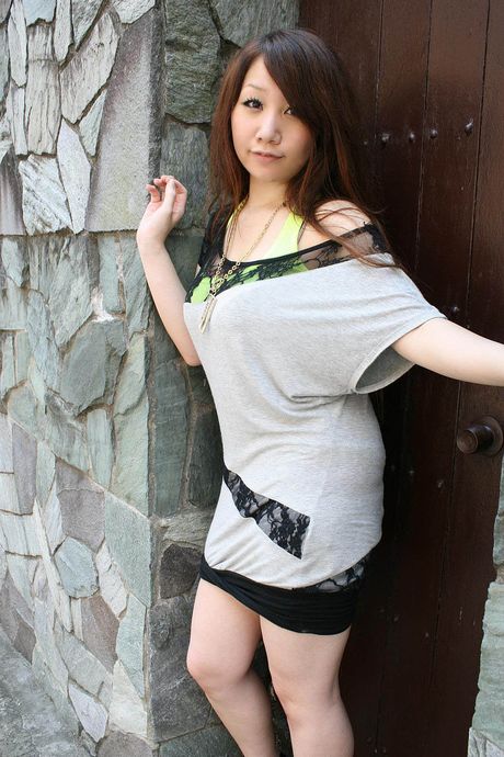 Big tit Japan teen wants cock in her hairy pussy