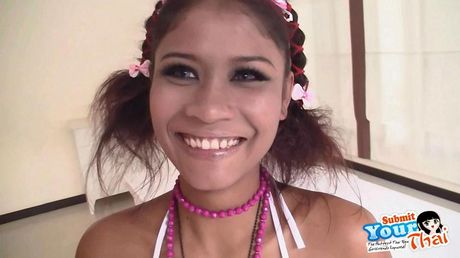 Cutie smiling gf licks and sucks cock for a facial