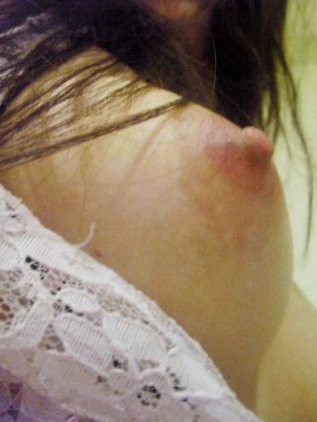 slim longfaced girl shows off awesome shape but wanna see more