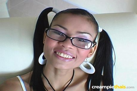 Long legged slim Thai gets her pussy filled with cum