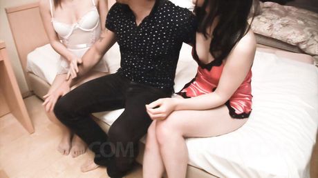 A foreigner visited the rooms of black gal Sakura Kiryu and white gal Akari Kimijima. I cant resist and start stirring Sakuras pussy!