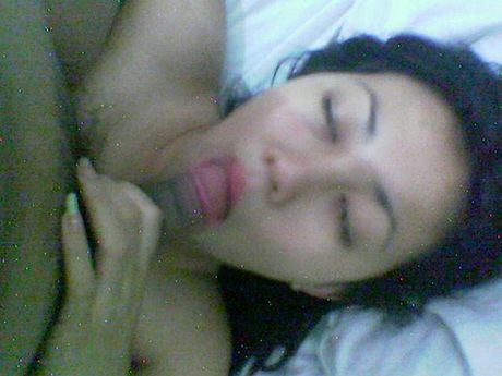 sweet looking azn does some not so sweet things on her bfs camphone