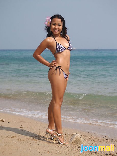 Barely legal bikini teen Joon Mali exposes petite titties