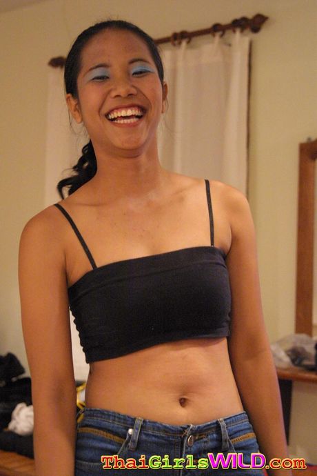 Asian hottie getting fucked and showing her wet pussy