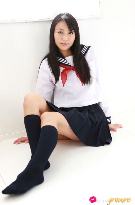 Miyu Watanabe Asian in school uniform loves rubbing cunt of ball