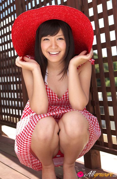 Ayana Tanigaki Asian shows pussy and ass in red panty under dress