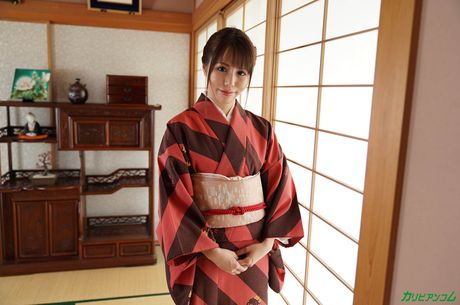 Miyuki Sakura She accepted to do anything the guy wants...