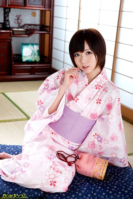 Yu Asakura and Makoto Shiraishi and Hitomi Hayama and Rino Sakuragi and Mei Haruka The Anthology Of Yukata Girls