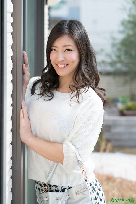 Chiaki Hidaka The Experience Of A 21 Years Old Girl