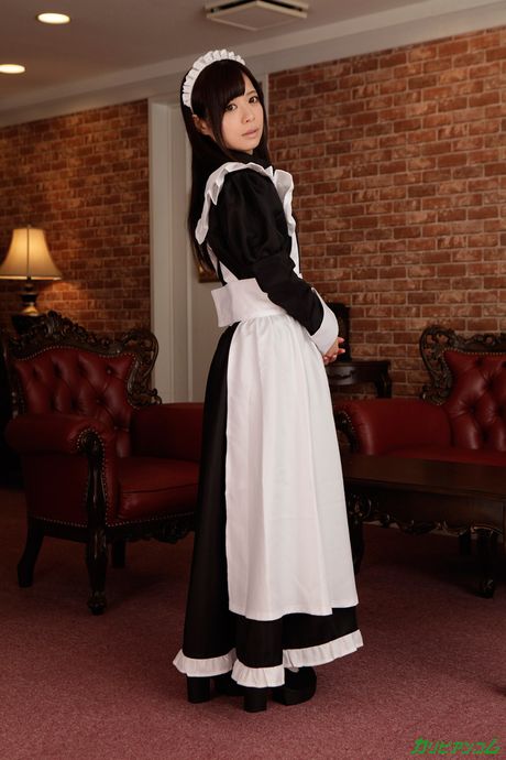 Kurumi Chino Maid And Master 2