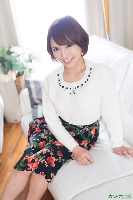 Mio Futaba The Approach From Popular Spa Lady