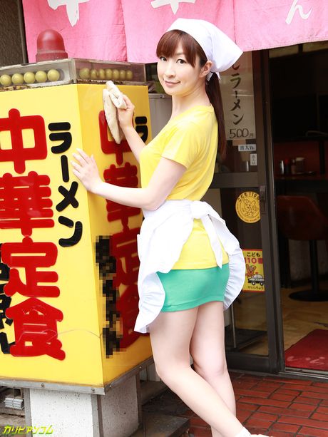 Yura Kasumi Gangbang in The Rumen Restaruant