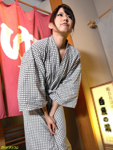 Rin Hitomi Naked Report in Hot springs