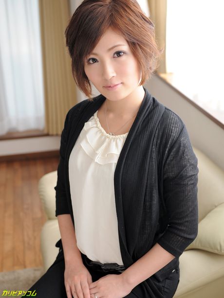 Kaede Oshiro Banging His Wife in front of Him