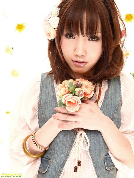 Ageha Kinoshita Dont bully my Erect Nipples