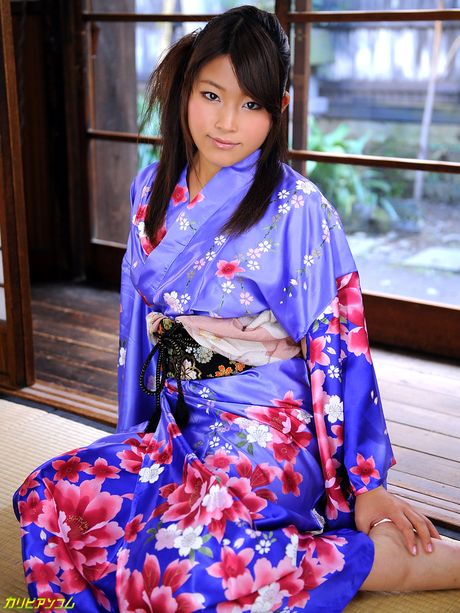 Nene Nagasawa The Grateful Little Pig