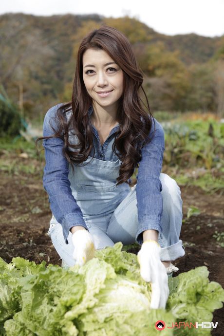 Horny farmer girl Maki Hojo fucked by a stranger