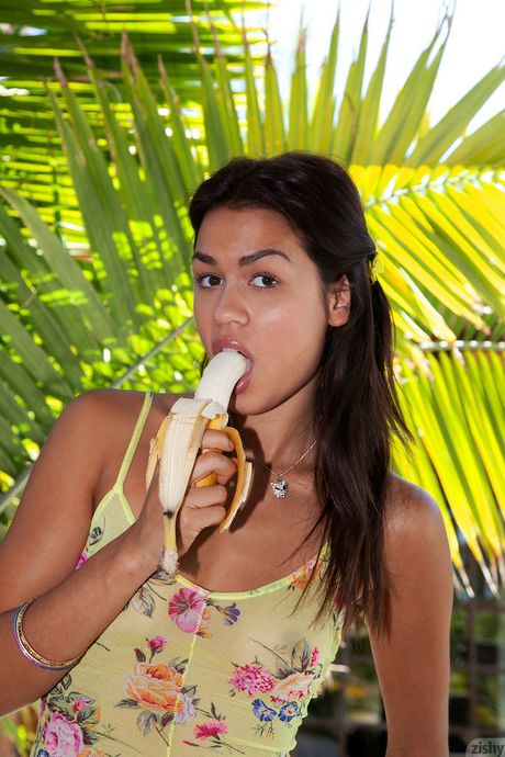 Rebecca Montri Bronze Bananas