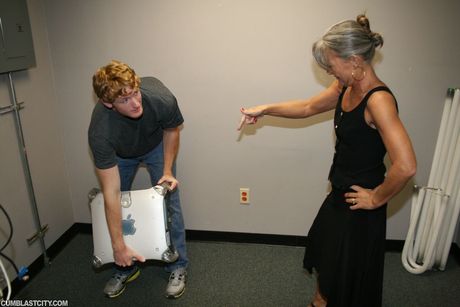 Asian teen Leilani Lei gets her pussy licked and stuffed by a guy