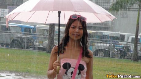 Asian mom Nicole gets her feet worshiped and her pussy fucked outdoors