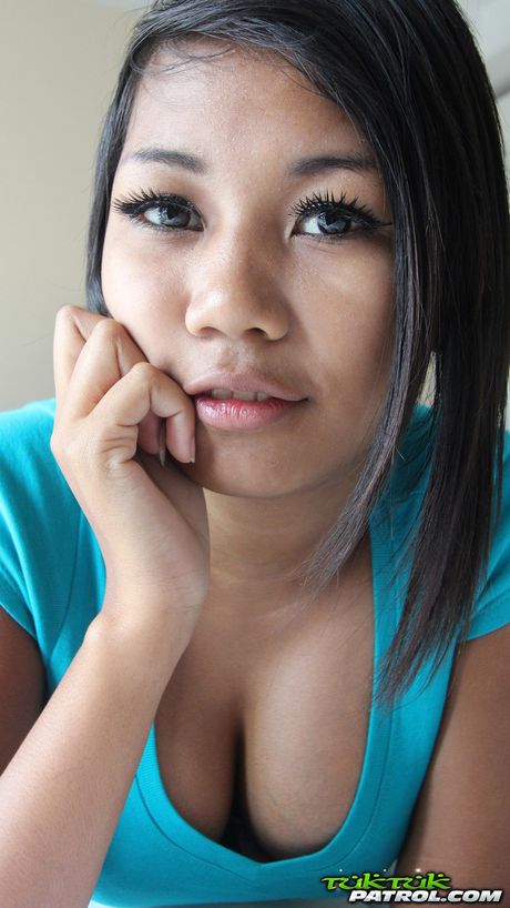 Asian amateur Bee strips and shows her big butt and tits before fucking