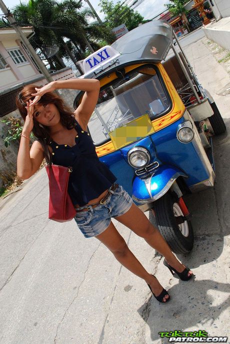 Asian amateur Lek gets her pussy teased and dicked by a horny guy