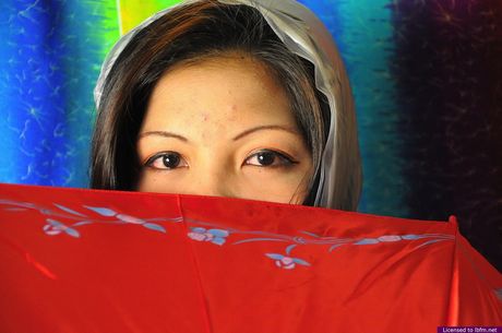 Japanese teen strips and washes her body in the shower