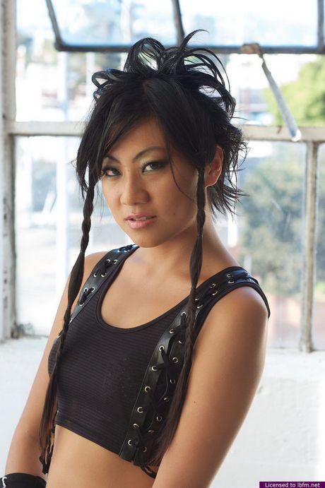 Skinny Japanese amateur babe strips and reveals her tiny tits and pussy