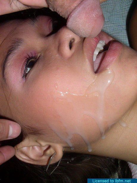 Asian teen amateur girl gets her pussy screwed by her boyfriend