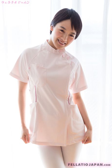 Asian teen Mukai Ai gets her pussy licked and her mouth fucked by two guys