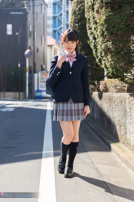 Nanami Yua is a Japanese schoolgirl with a big butt that she loves to show off