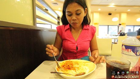 Asian BBW Veronica gets her hot booty and pussy fucked by a horny guy