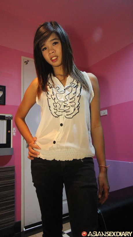 The Asian teen Tuktana gets her pierced pussy licked and dicked by a horny guy