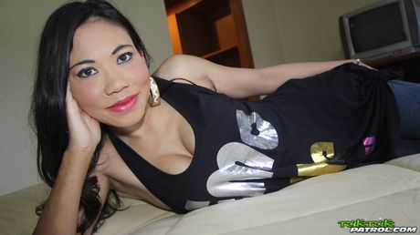 Skinny Asian teen Nang gets her pussy licked and fucked by a horny guy