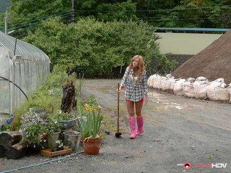 Naughty farmer chick Raina Ogami drills her twat with vegetables
