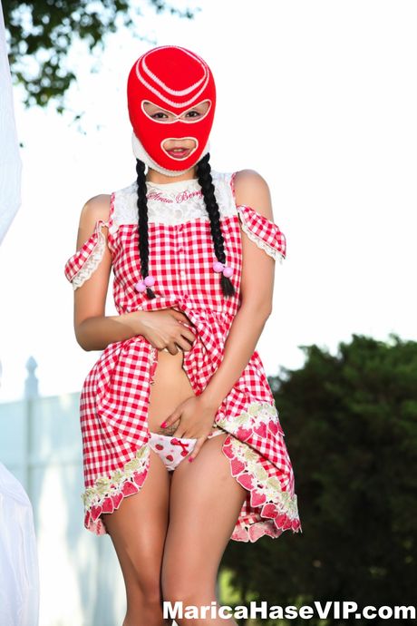 Marica Hase : Marica the Jacker and Chris Cock