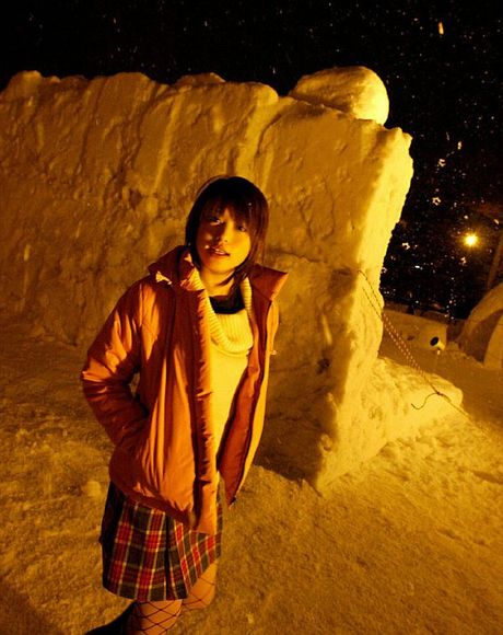 Hitomi Hayasaka - Hitomi Hayasaka Asian teen model disrobing