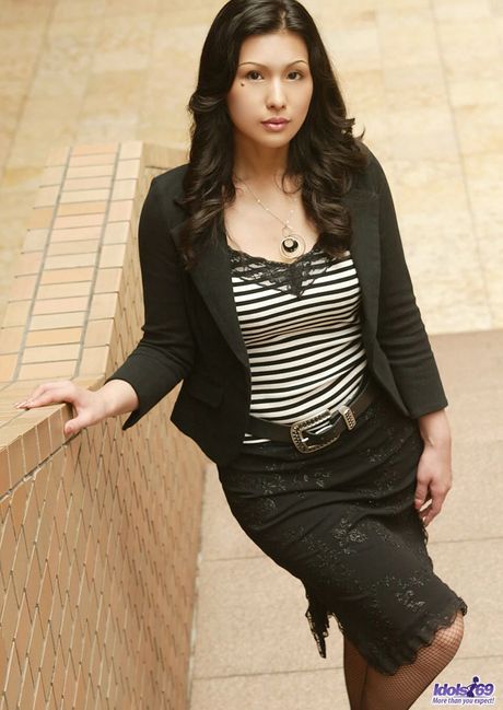 Naughty slut Chinami spreads her legs and fingers her pussy through her panties