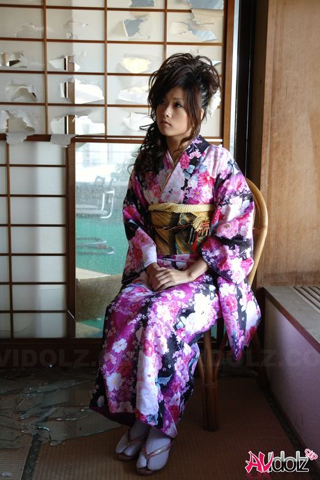 Amazing Asian teen Chiaki toying her hairy pussy with a dildo in a solo