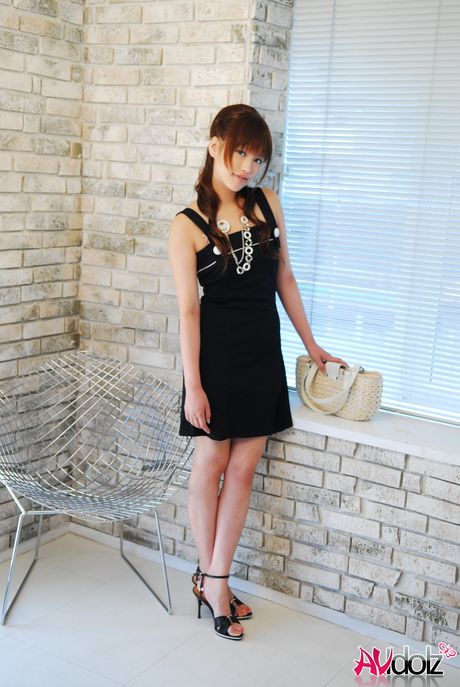 Amazing Japanese babe Rika Nagasawa flaunting her hot legs and upskirt