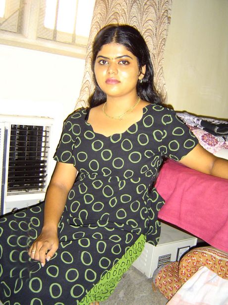 Enjoy this amateur pornstars first ever solo scene.