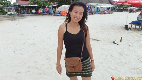 Asian cougar Sok Neng gets her pussy licked and dicked by a hung stud