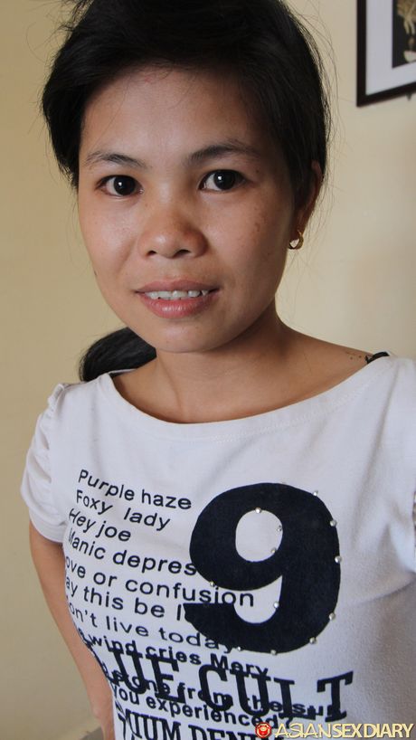 Asian teenager Nap takes a big dick in her hairy pussy in POV