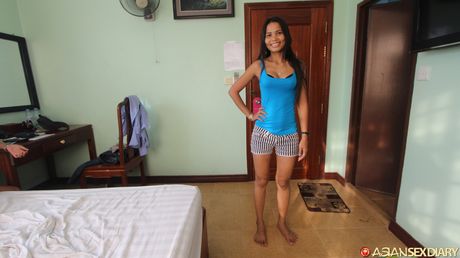 Asian amateur Annie gets her hairy pussy licked and drilled by a horny guy