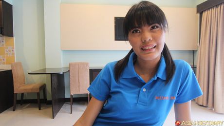 Asian maid Nunxang gets her pussy licked and dicked by her employer