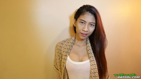 The Asian teen Jay gets her hairy pussy banged by a horny guy