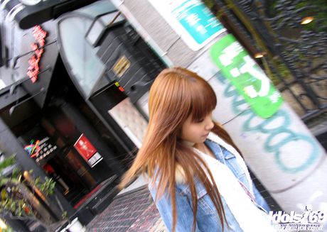 Very attractive japanese Ruri reveals her ass in sexy underwear and loves dildo outdoor